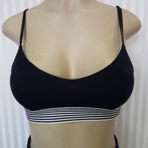 Women's Summer Tops (Various Colors and Sizes)